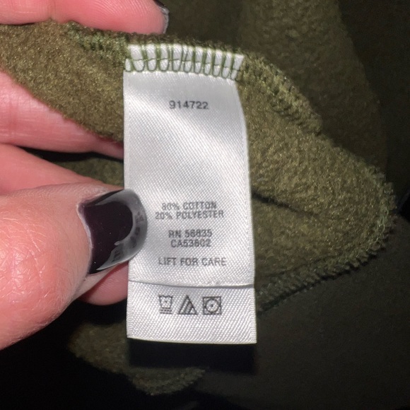 Cabela’s Camo Hoodie - Picture 5 of 7